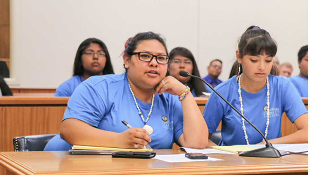 Students Get Hands-On Learning with Gila River Close Up Program